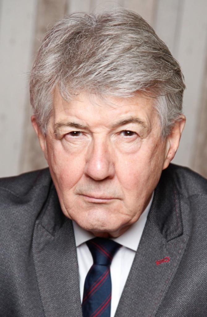 David Warwick image