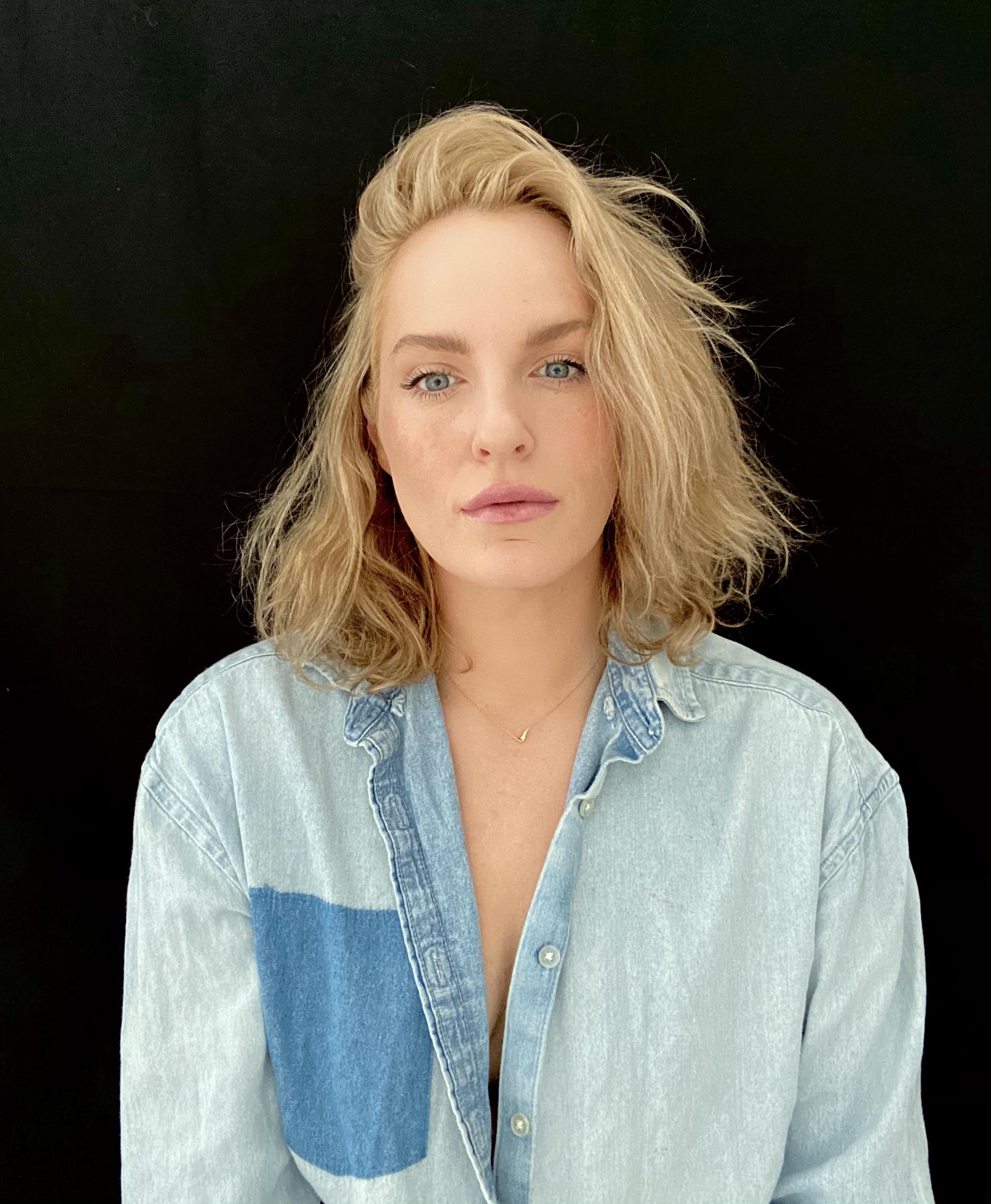 Amelia Duncombe image