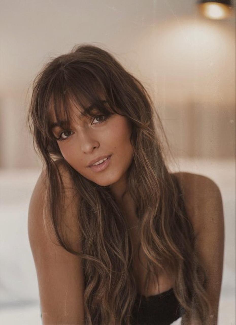 Angie Costa image
