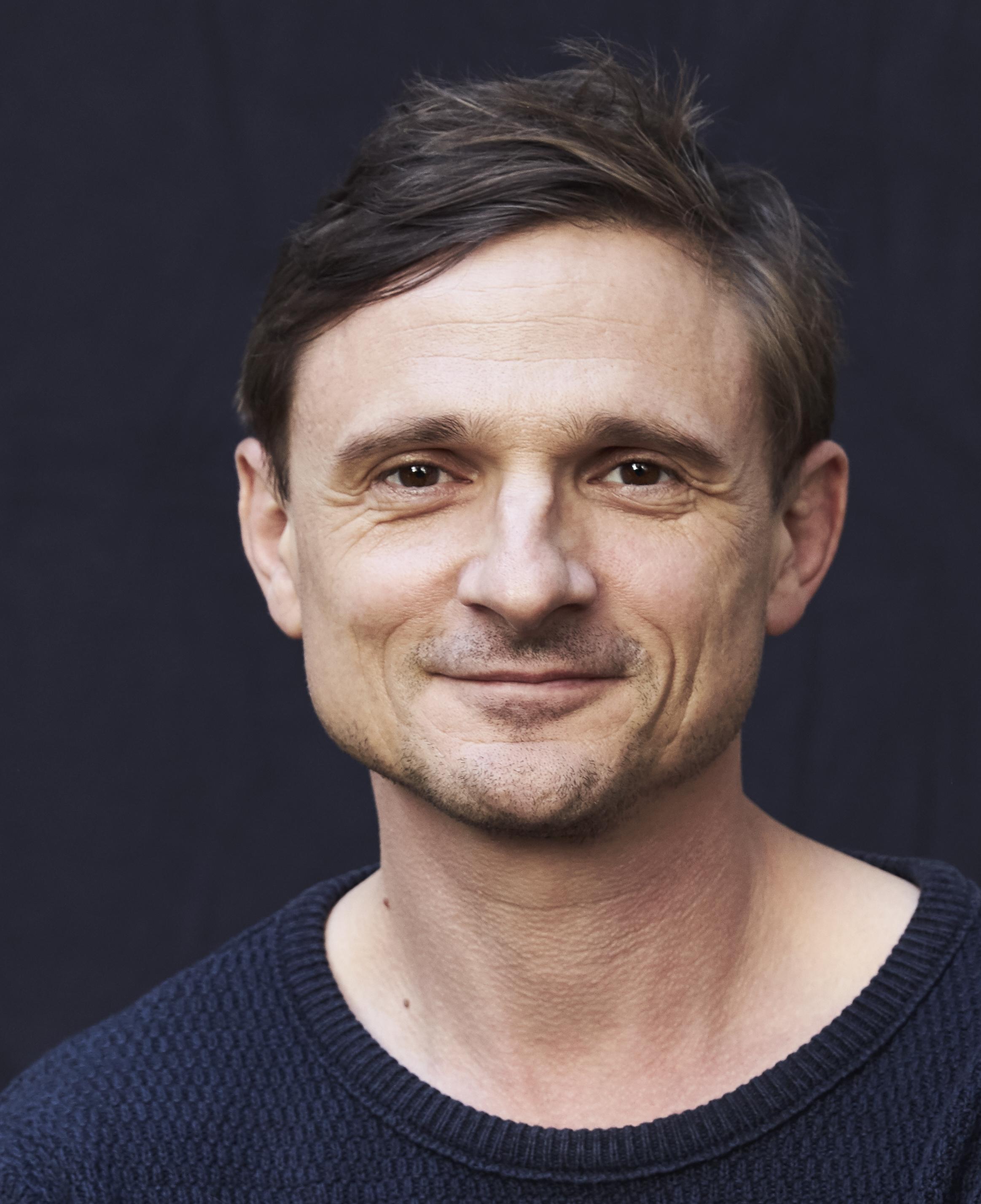 Florian Lukas image