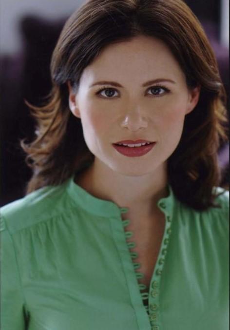 Maggie Lacey image