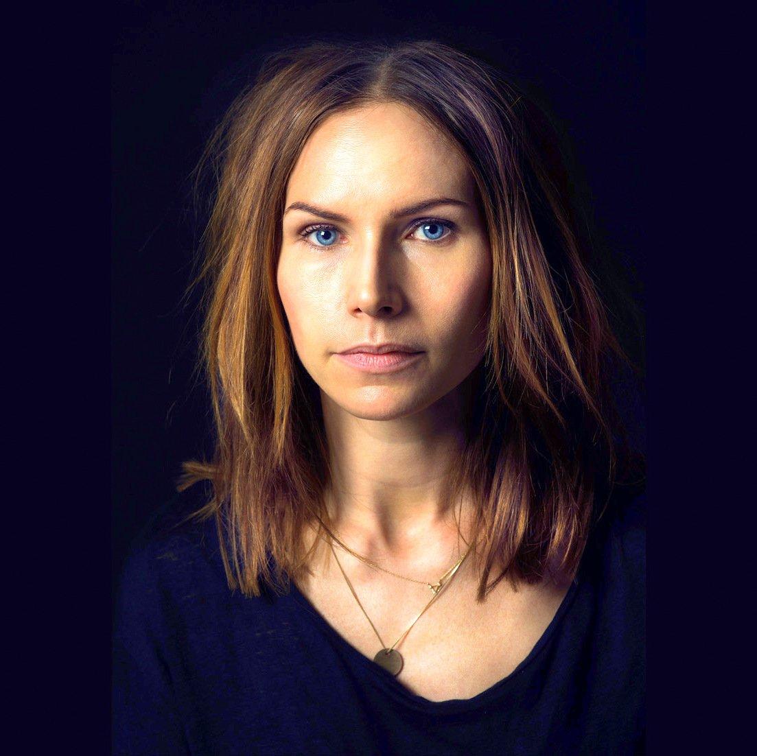 Nina Persson image