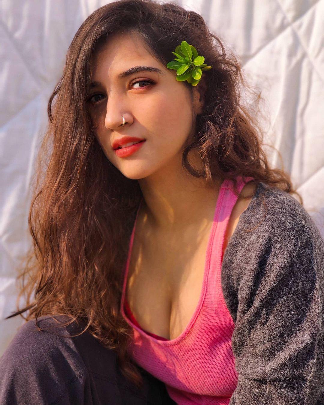 Mehek Mehra image
