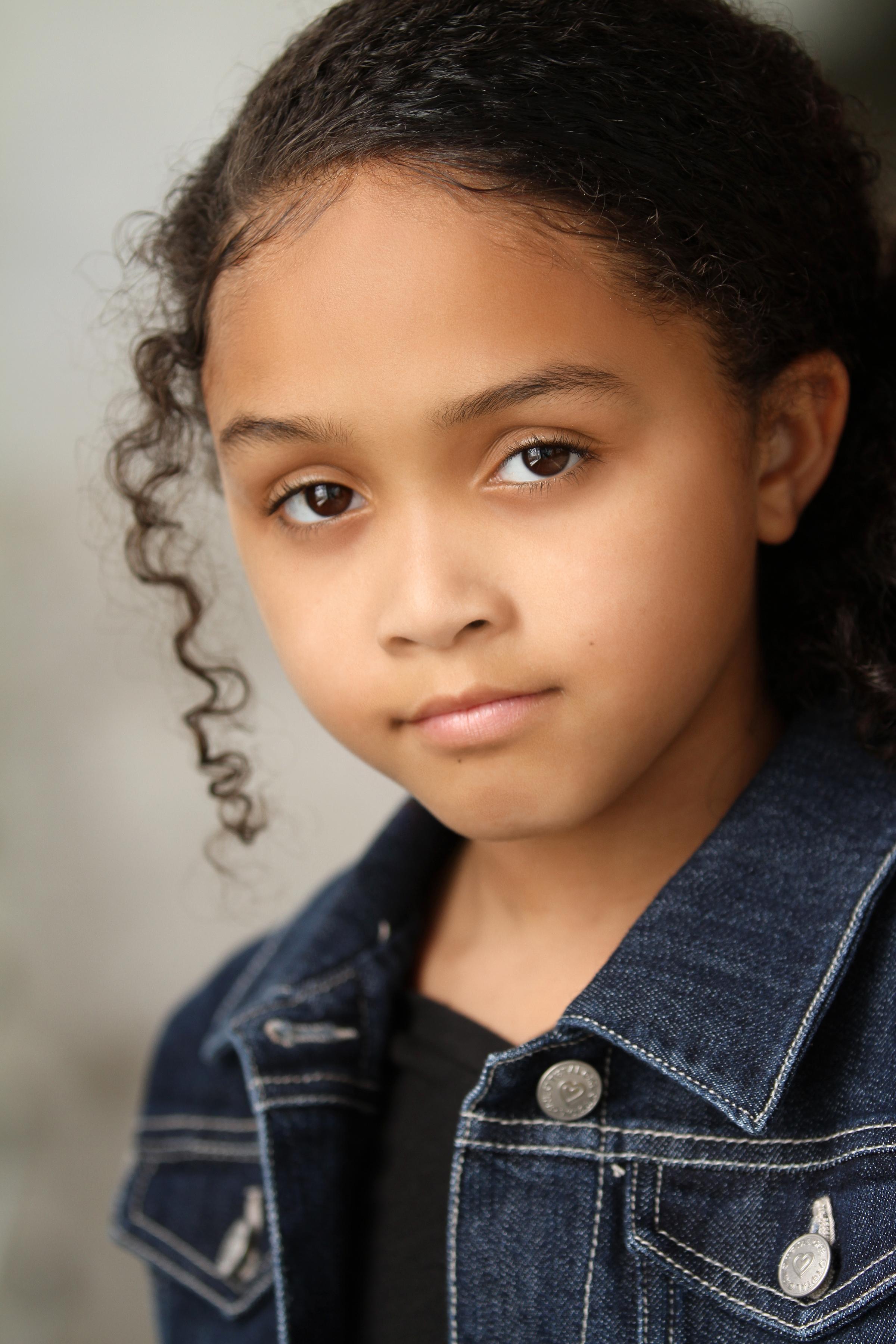Ava Metallo image