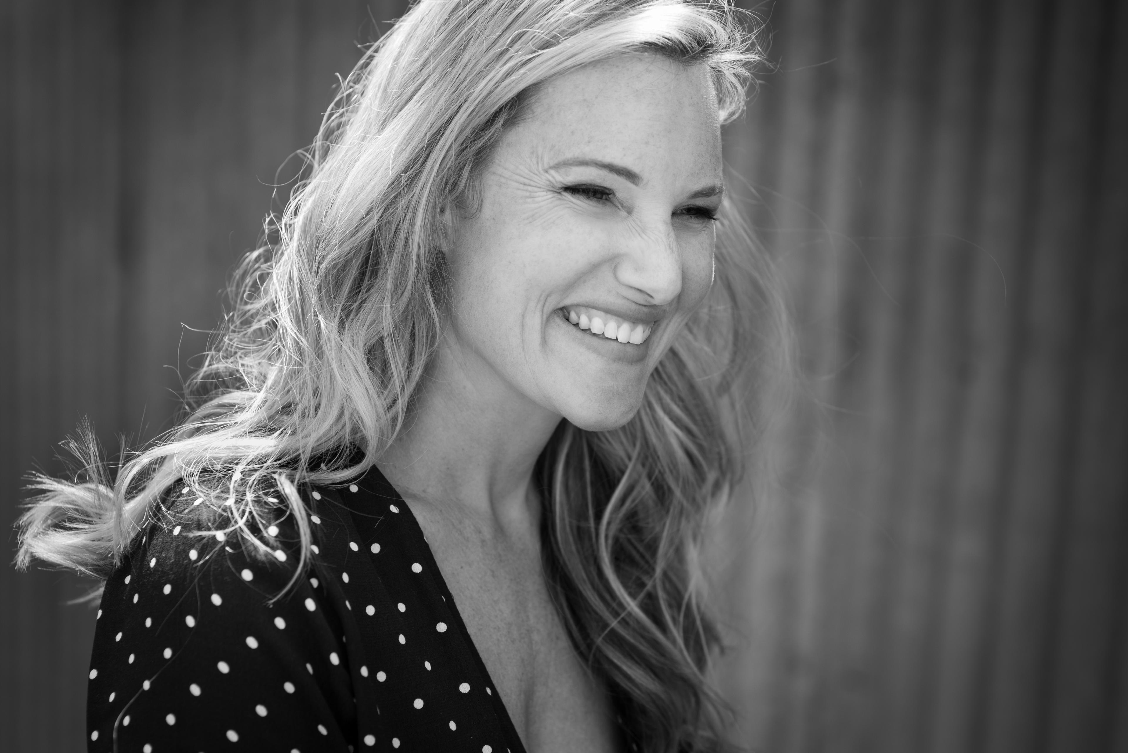 Samantha Tolj image