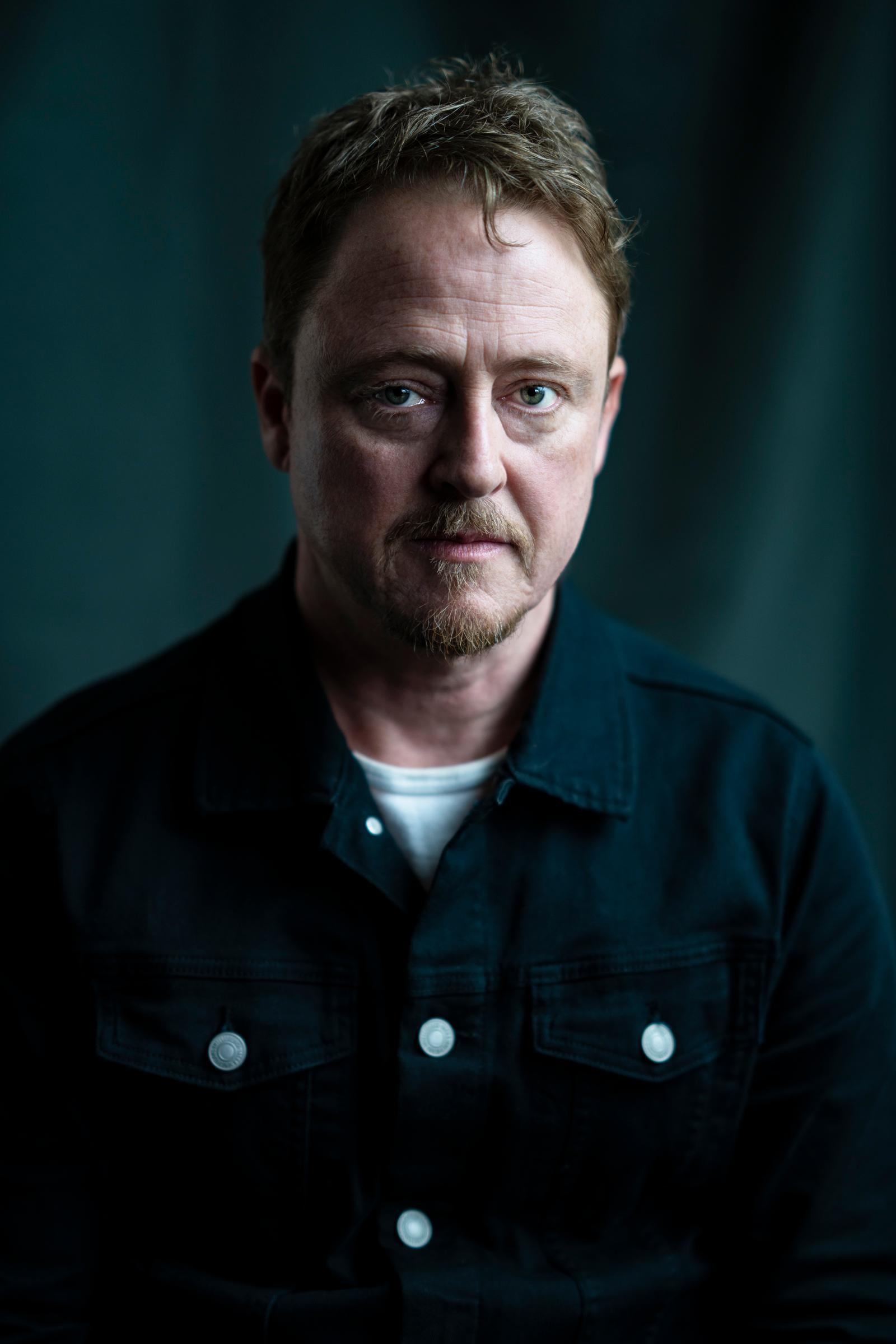 Simon Maiden image