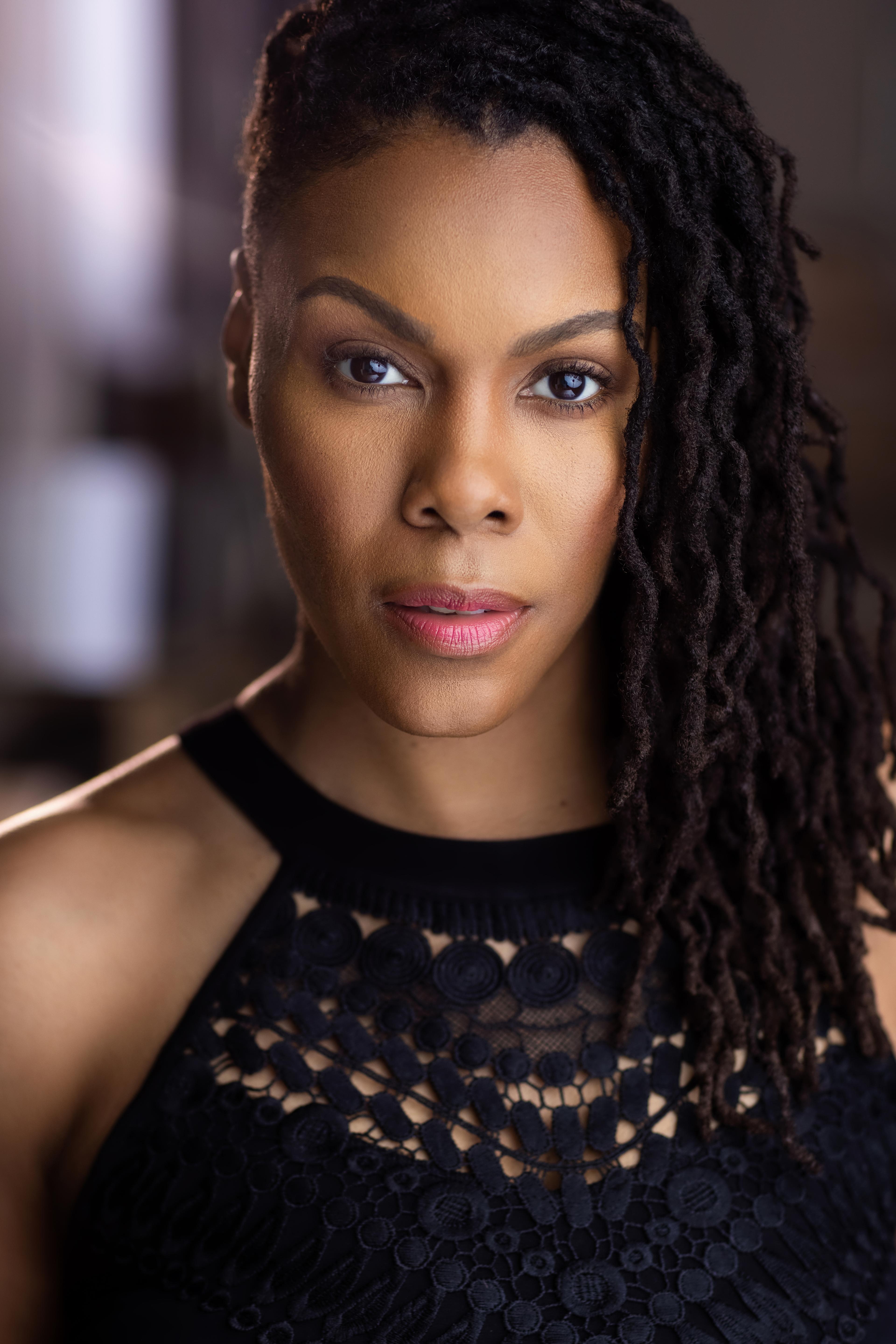 Olivia Crosby image