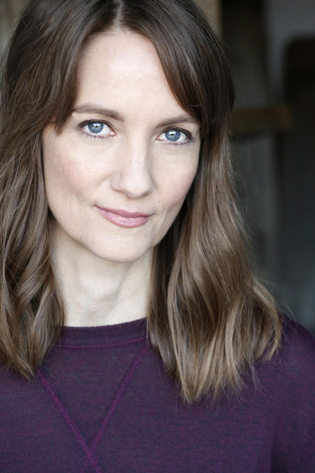 Lisa Renée image