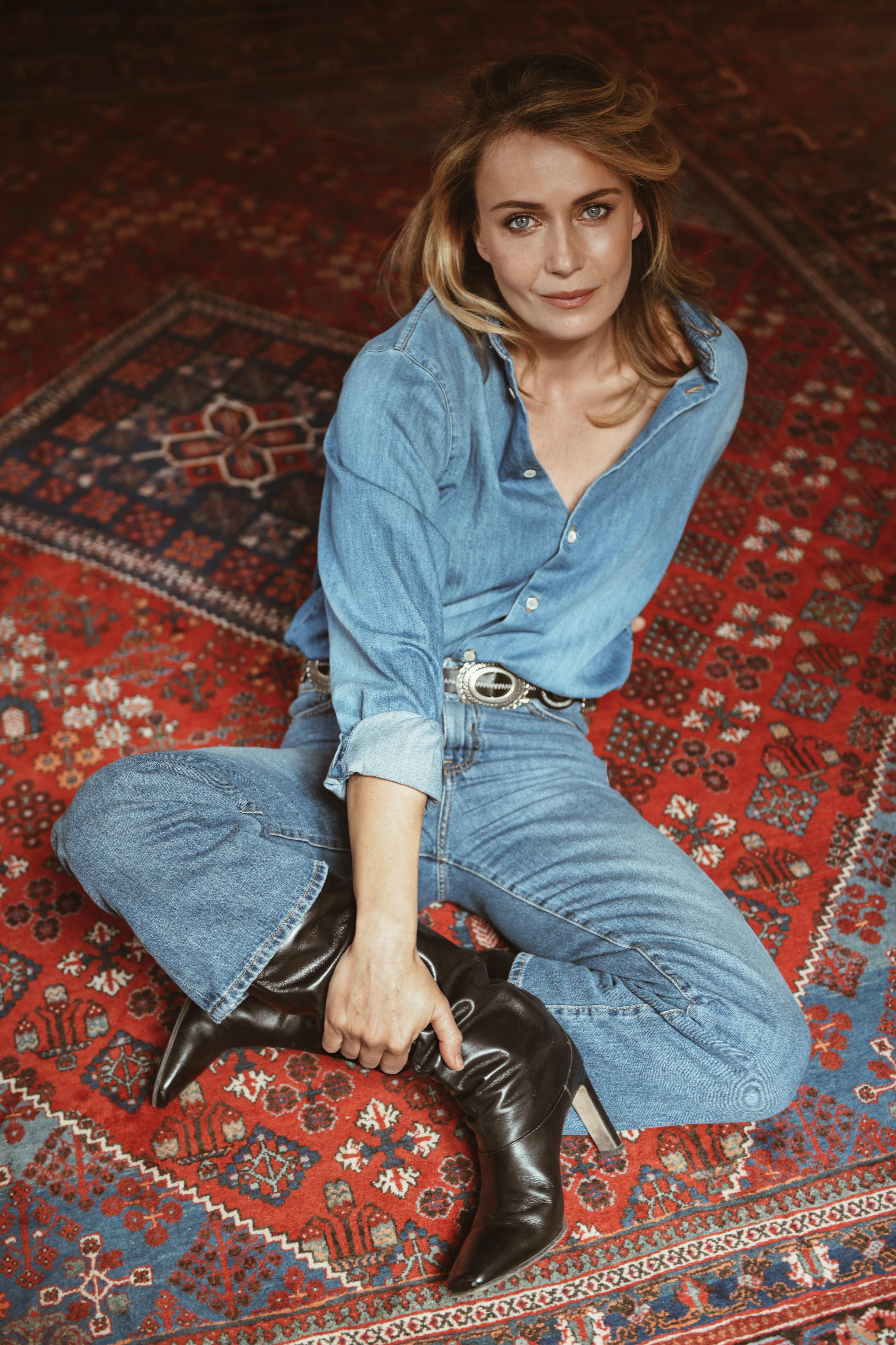 Lucia Mascino image