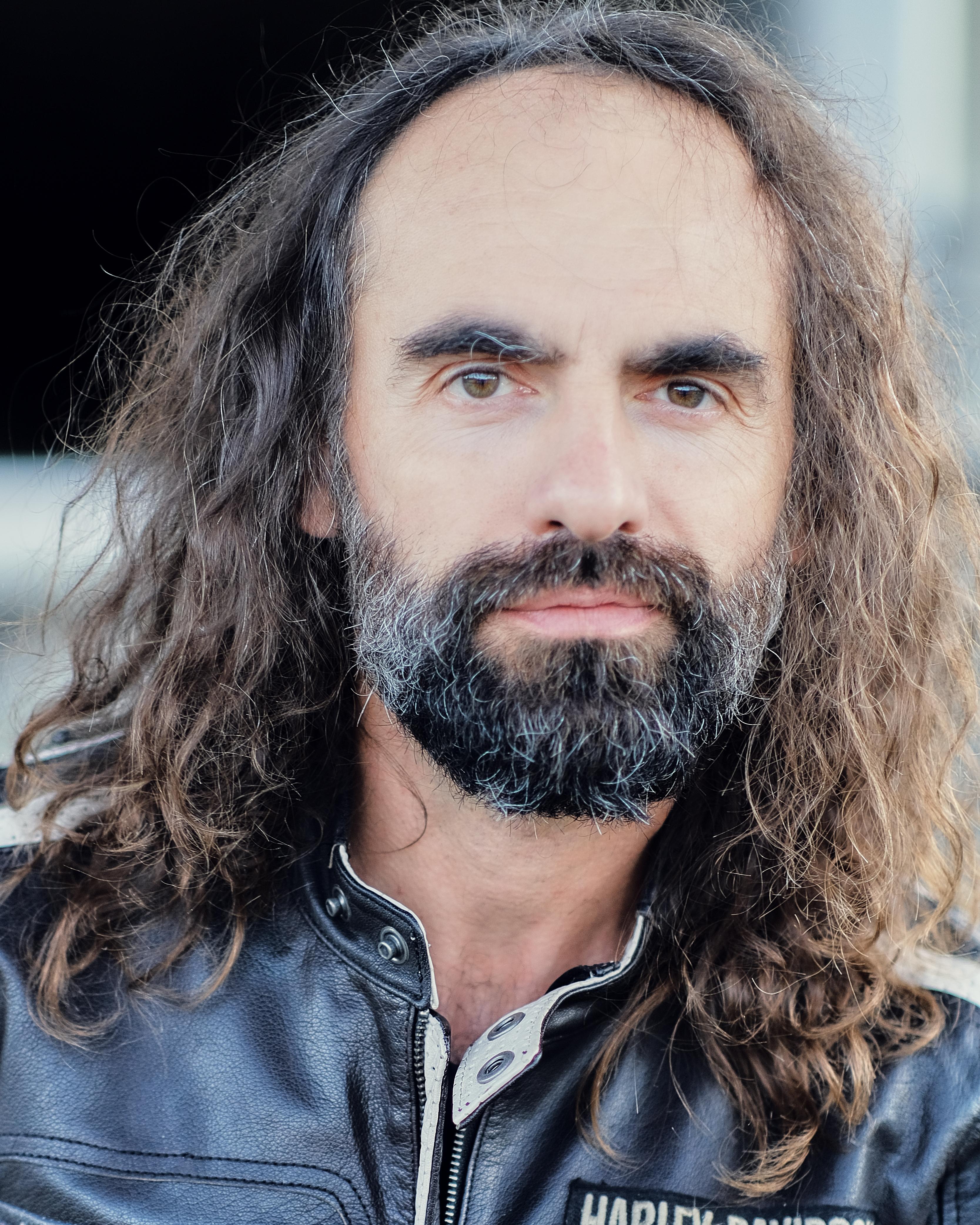 Dan Istrate image