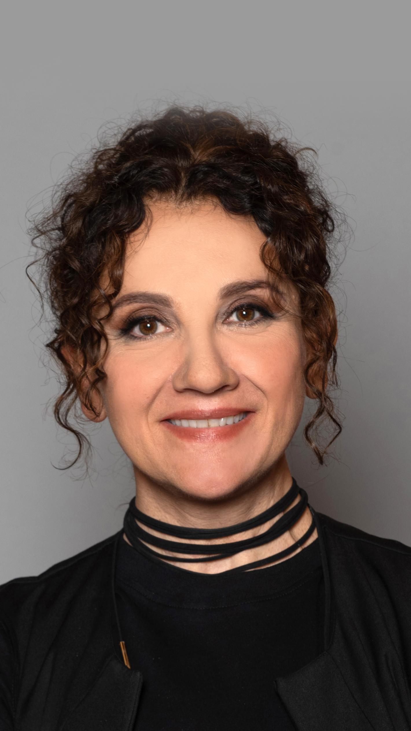 Lucia Ocone image