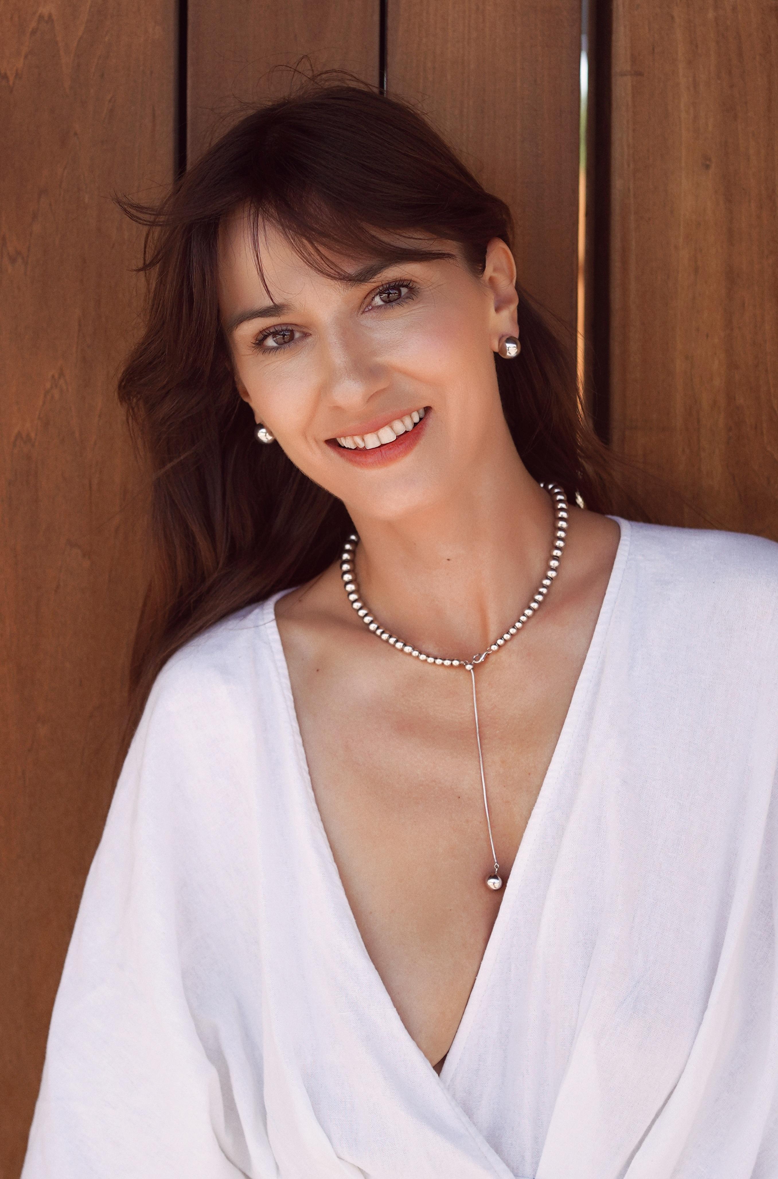 Dana Rogoz image