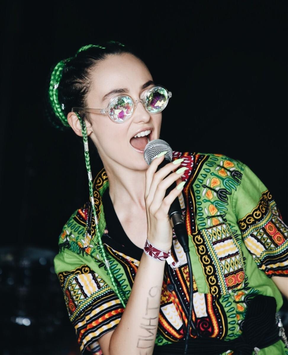 Alina Pash image