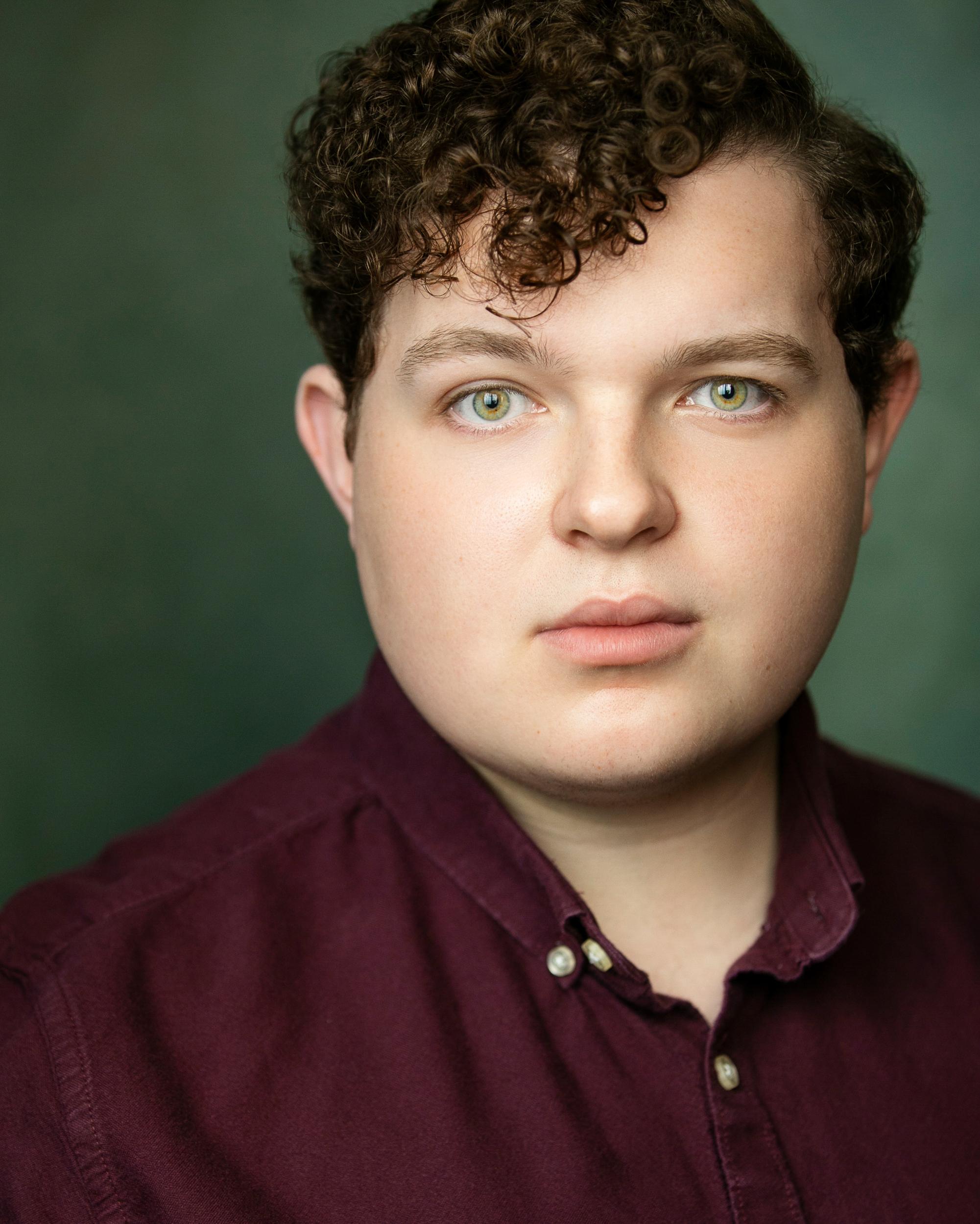 Tom Xander image