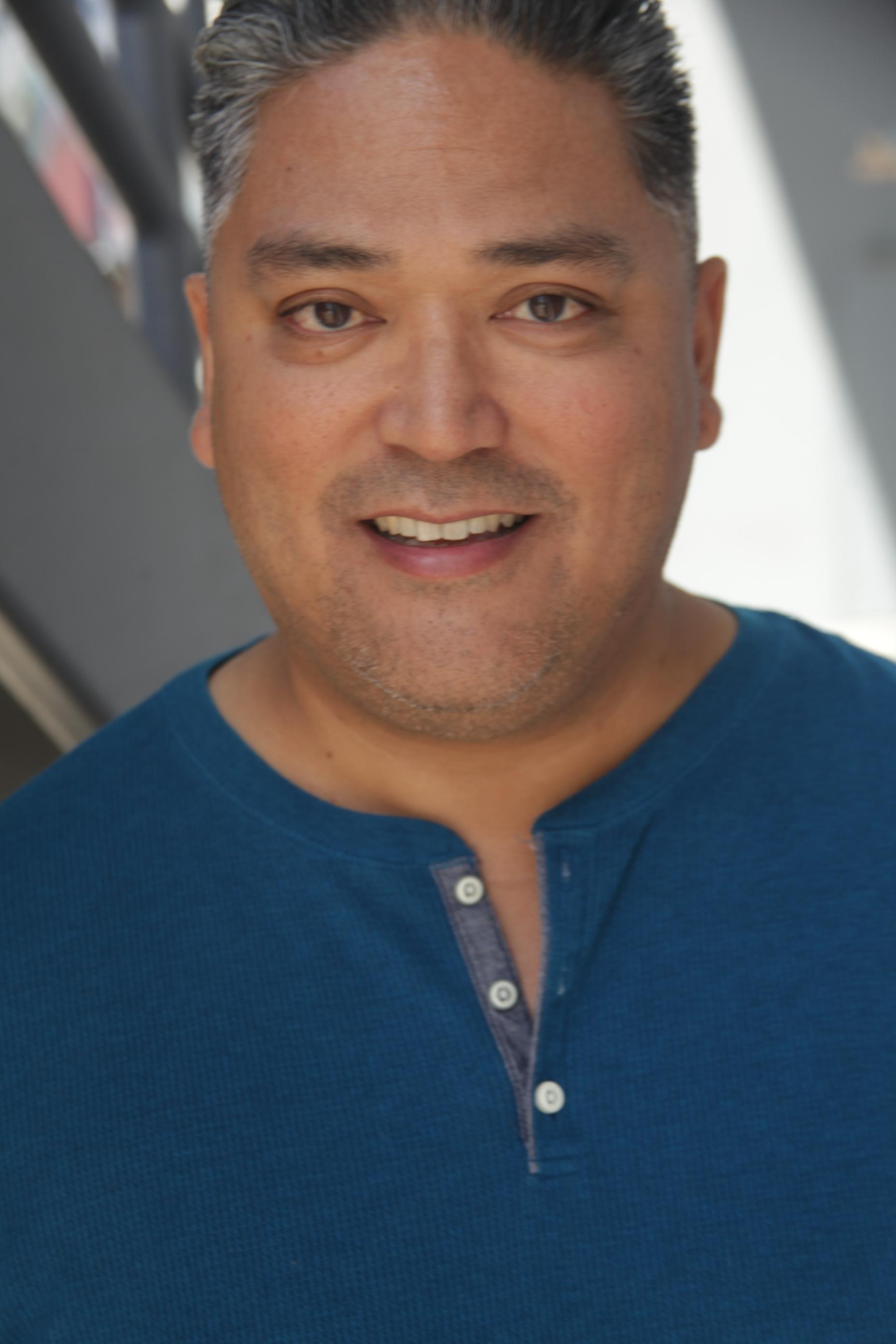 Darren Cruz image