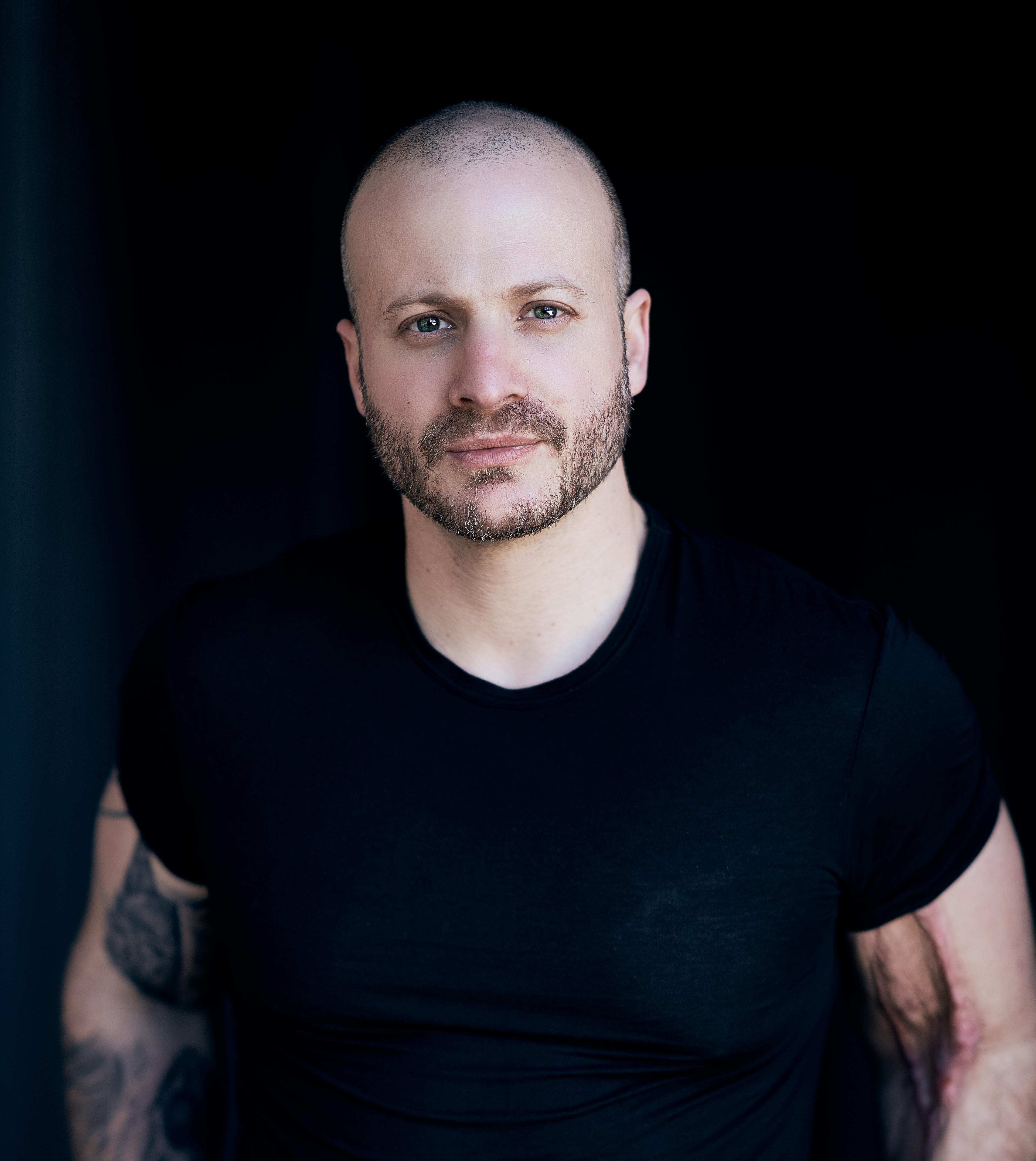 Josh Fingerhut image