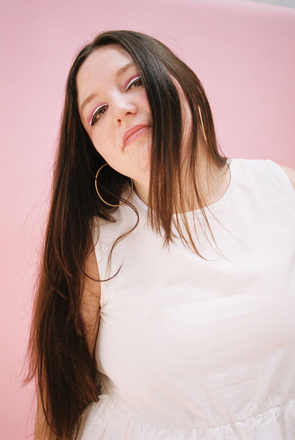 Megan Stalter image