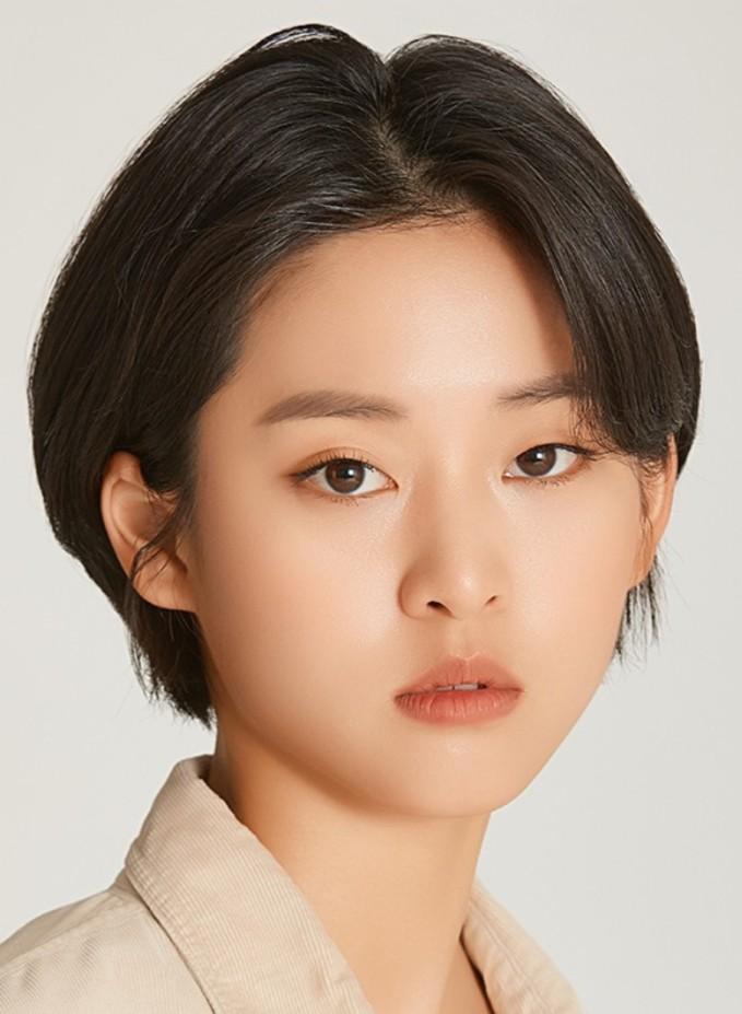 Lee Yeon image