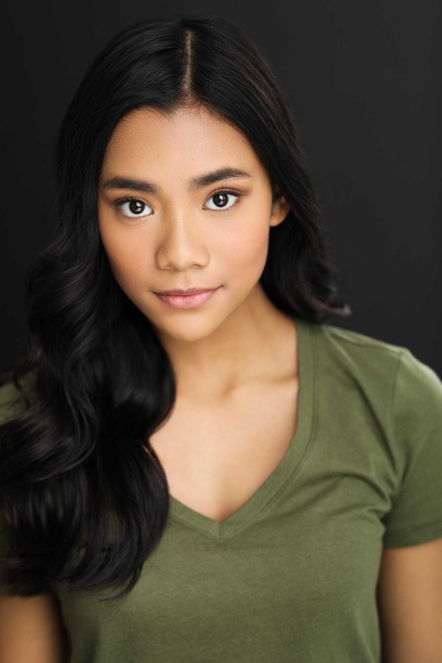 Gabrielle Quinn image