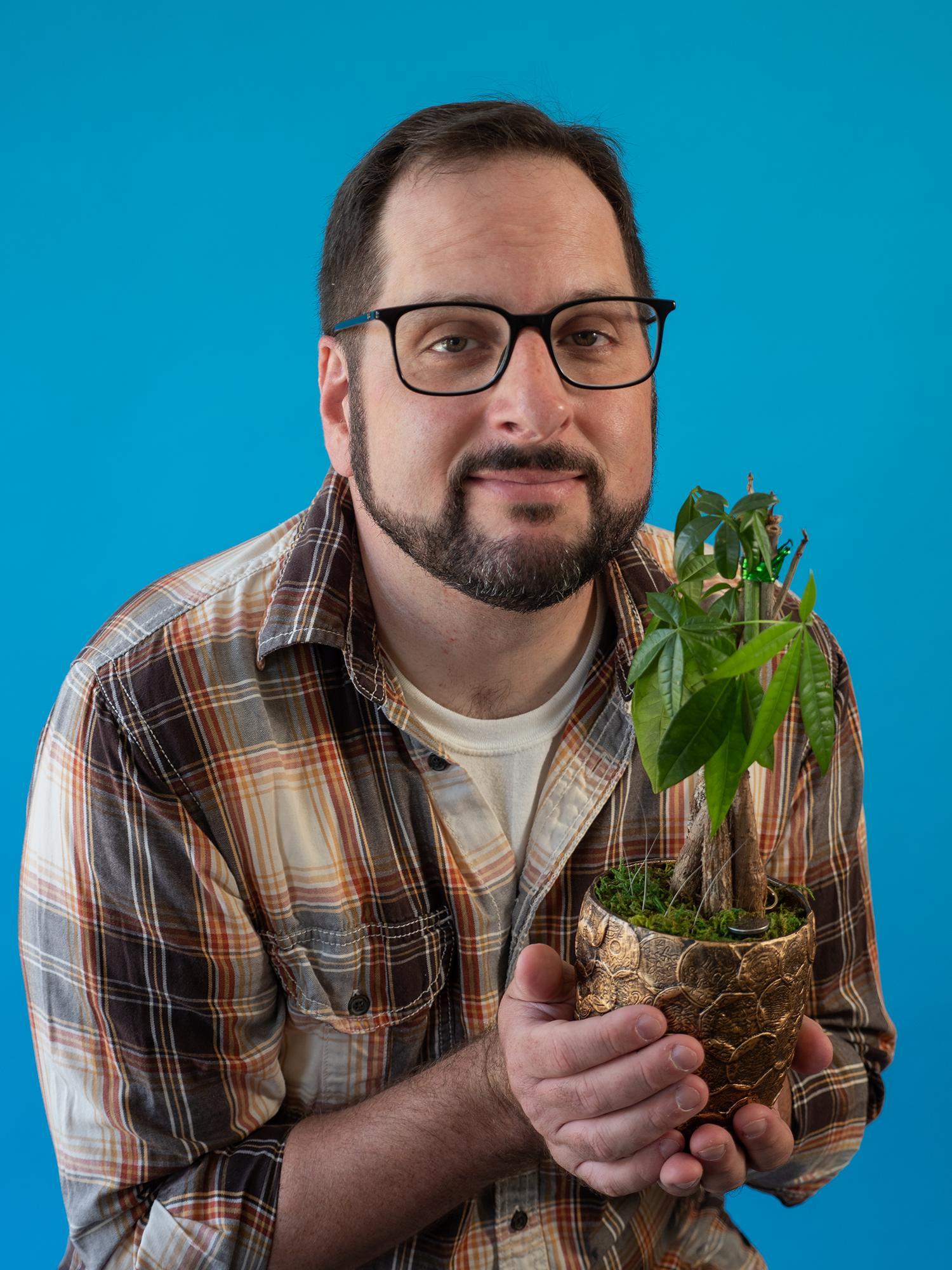 Adrian DiGiovanni image