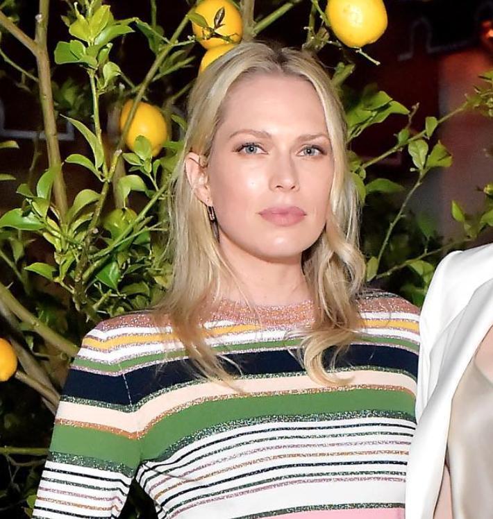 Erin Foster image