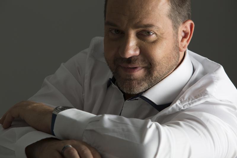 Miguel Ferrari image