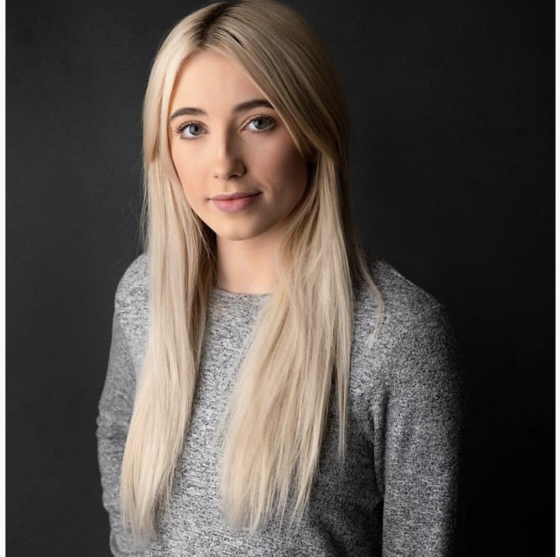 Paige Farnham image