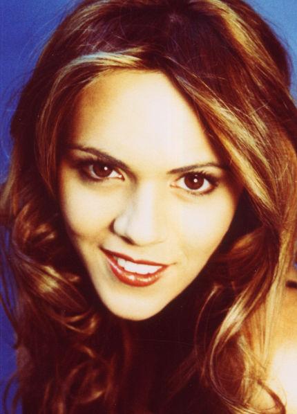 Laura Nativo image