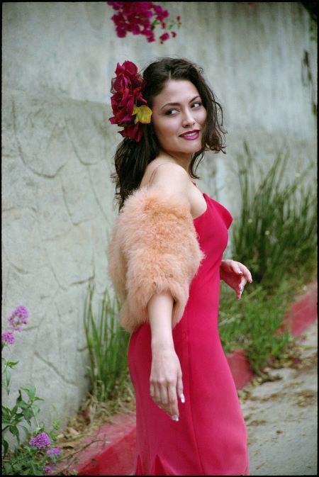 Mia Riverton image