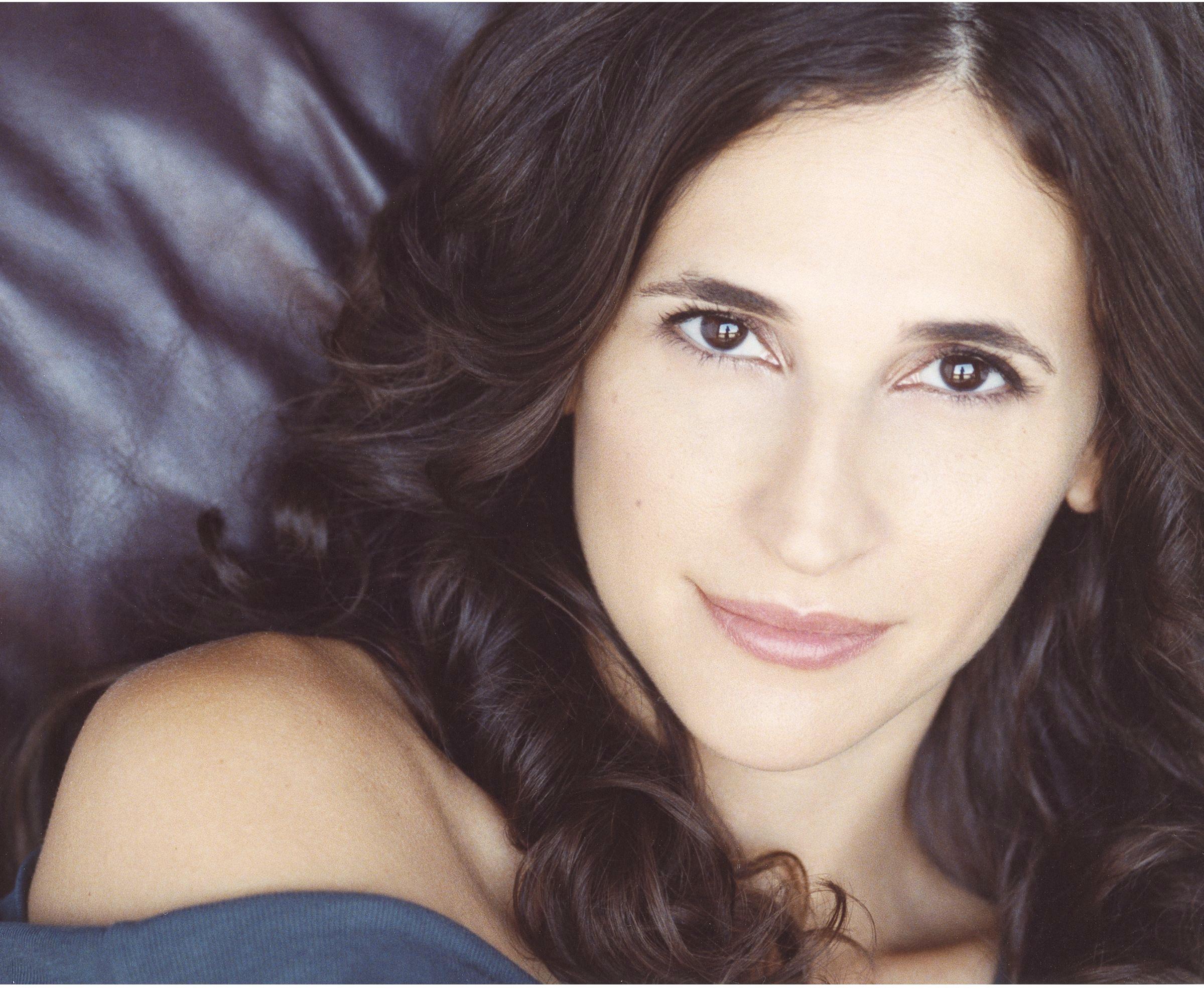 Michaela Watkins image