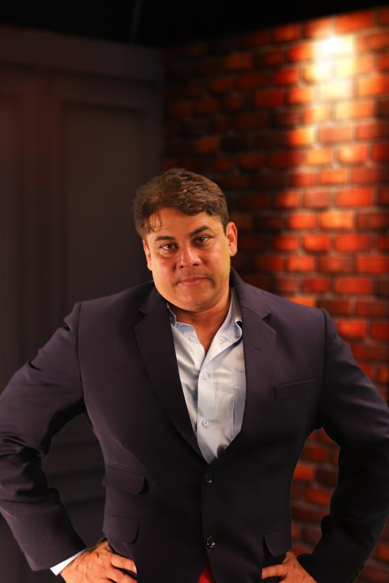 Cyrus Broacha image