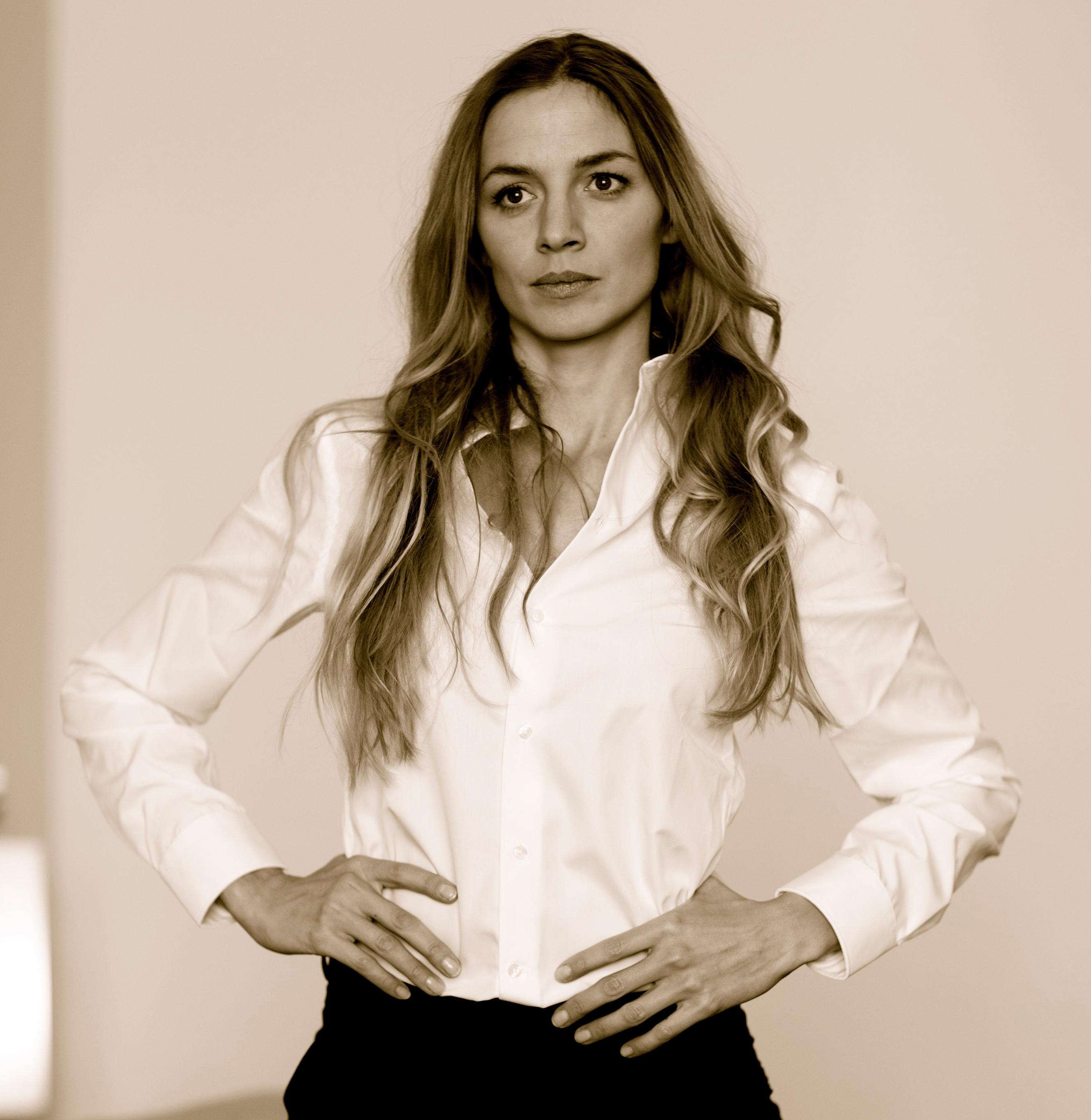 Annika Blendl image