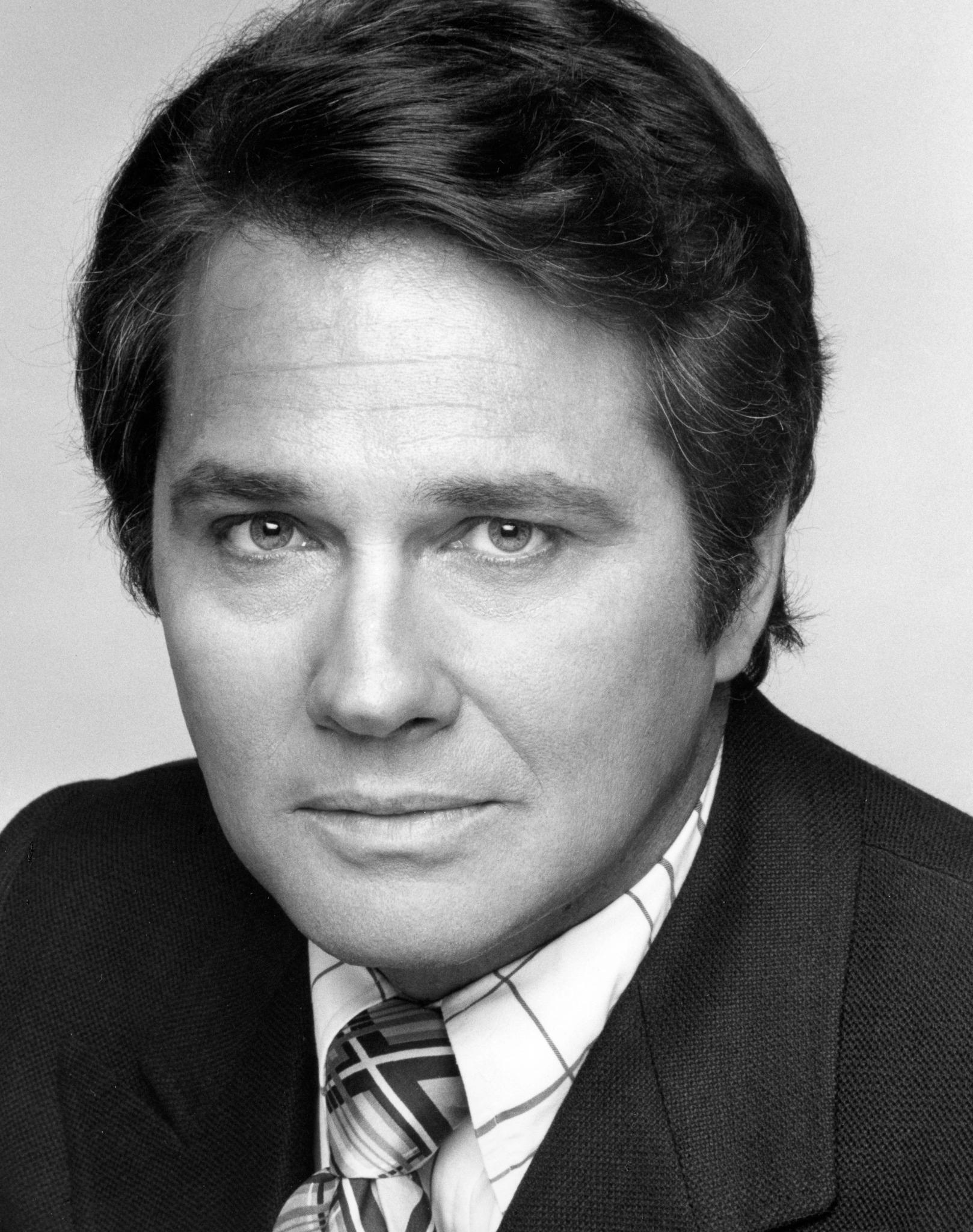 Brett Halsey image