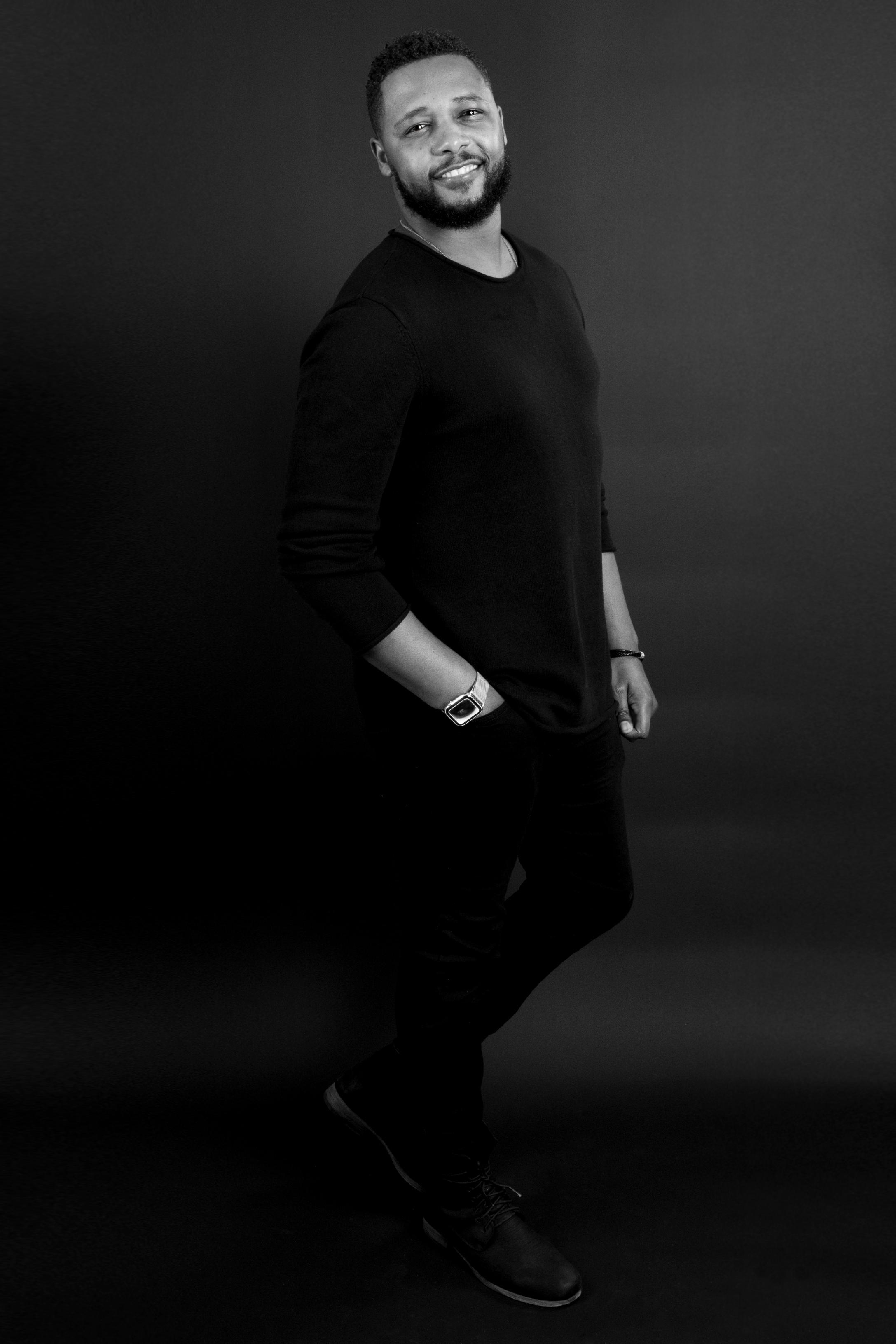 Dwayne Logan image