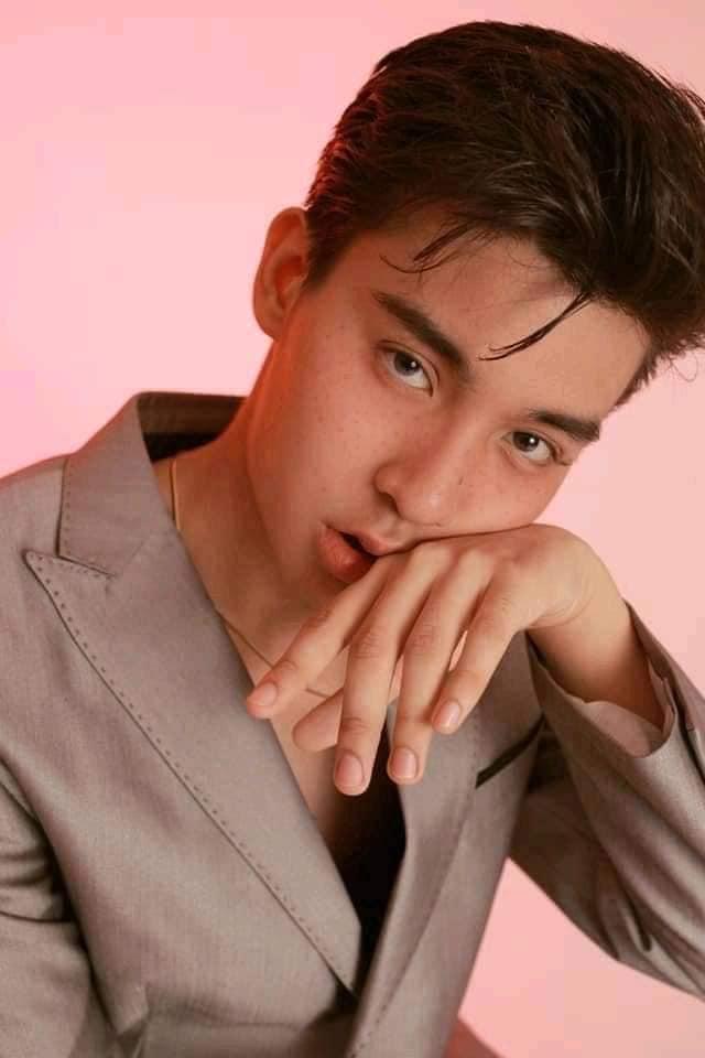 Brent Manalo image