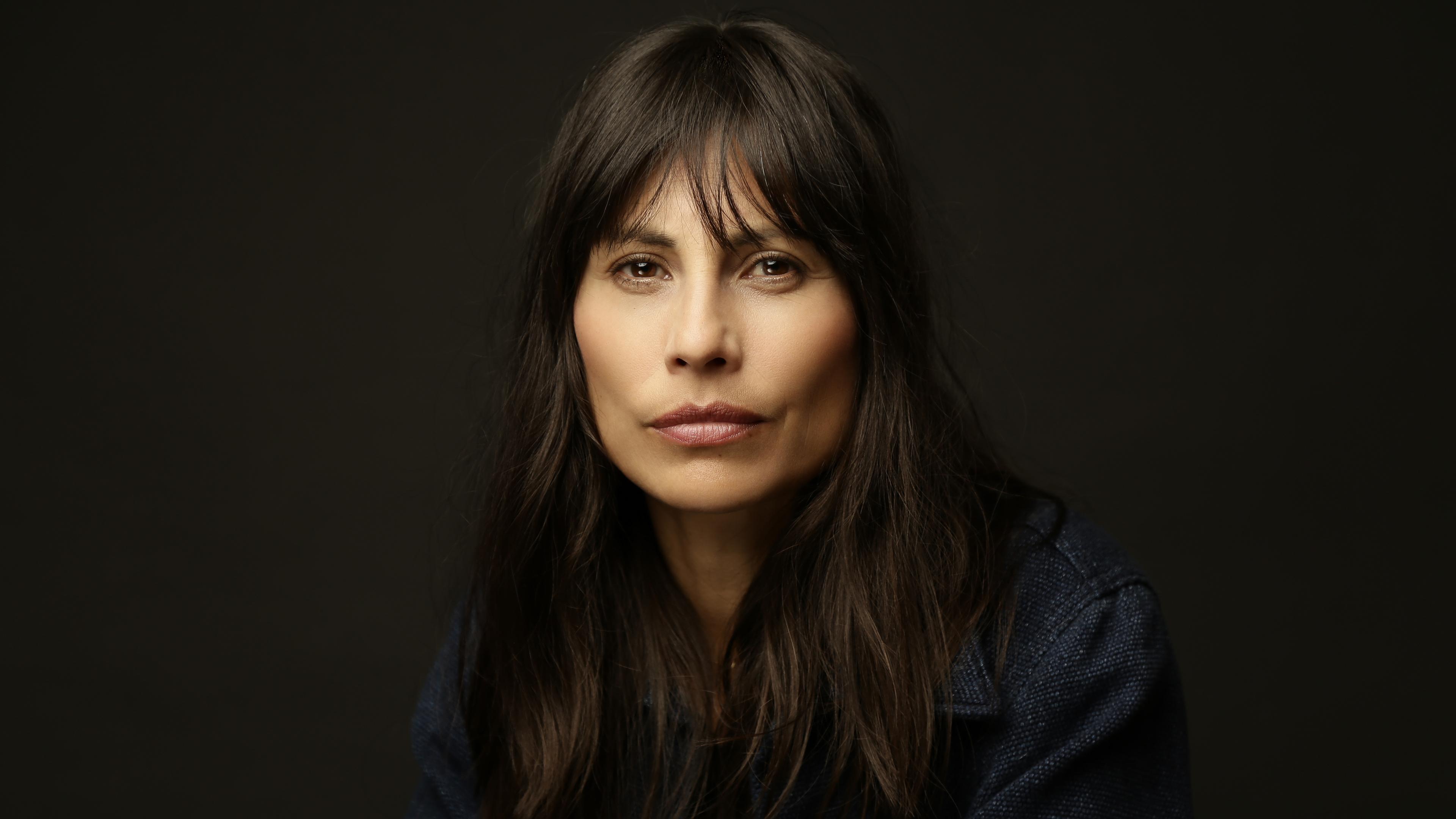 Linda Santiago image