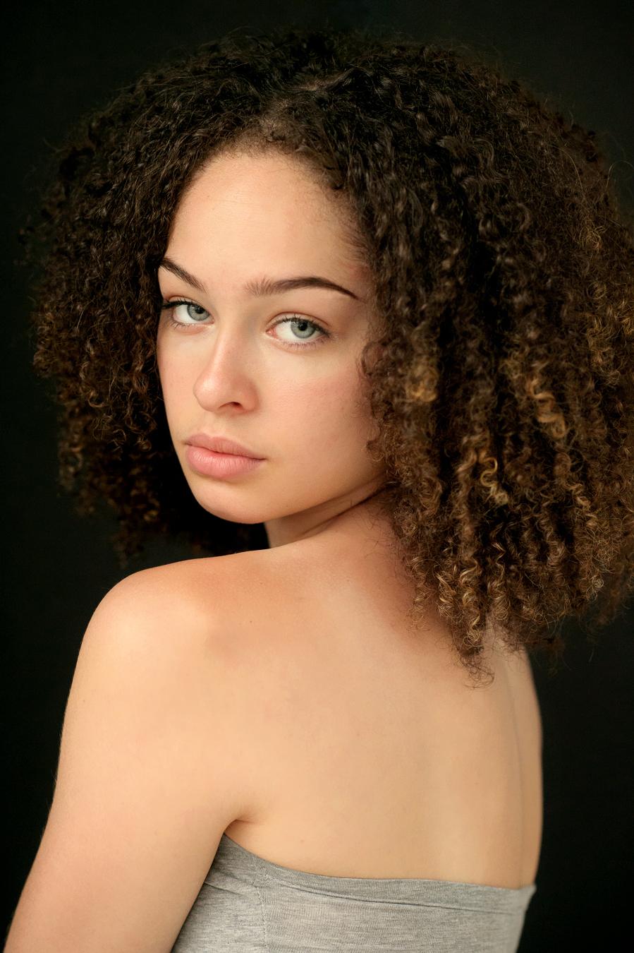 Liz Caribel Sierra image