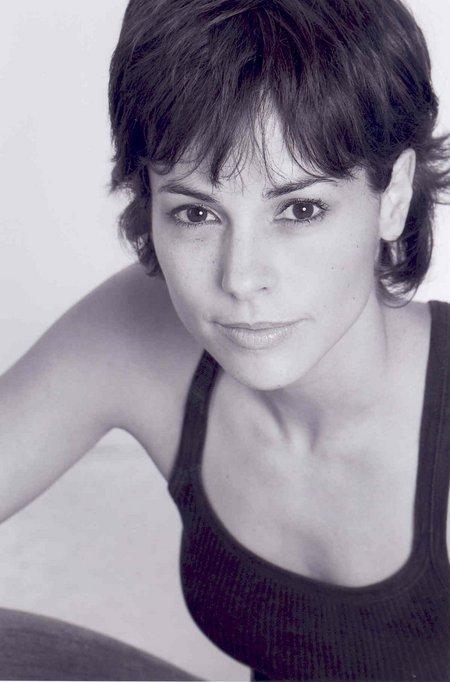 Stephanie Szostak image