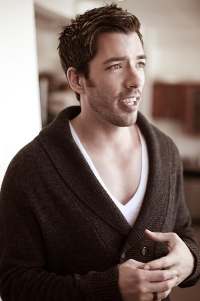 Drew Scott image