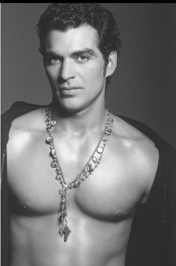 Tiberio Cruz image