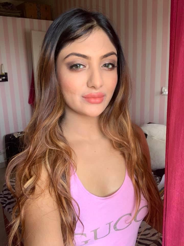 Khushi Mukherjee image