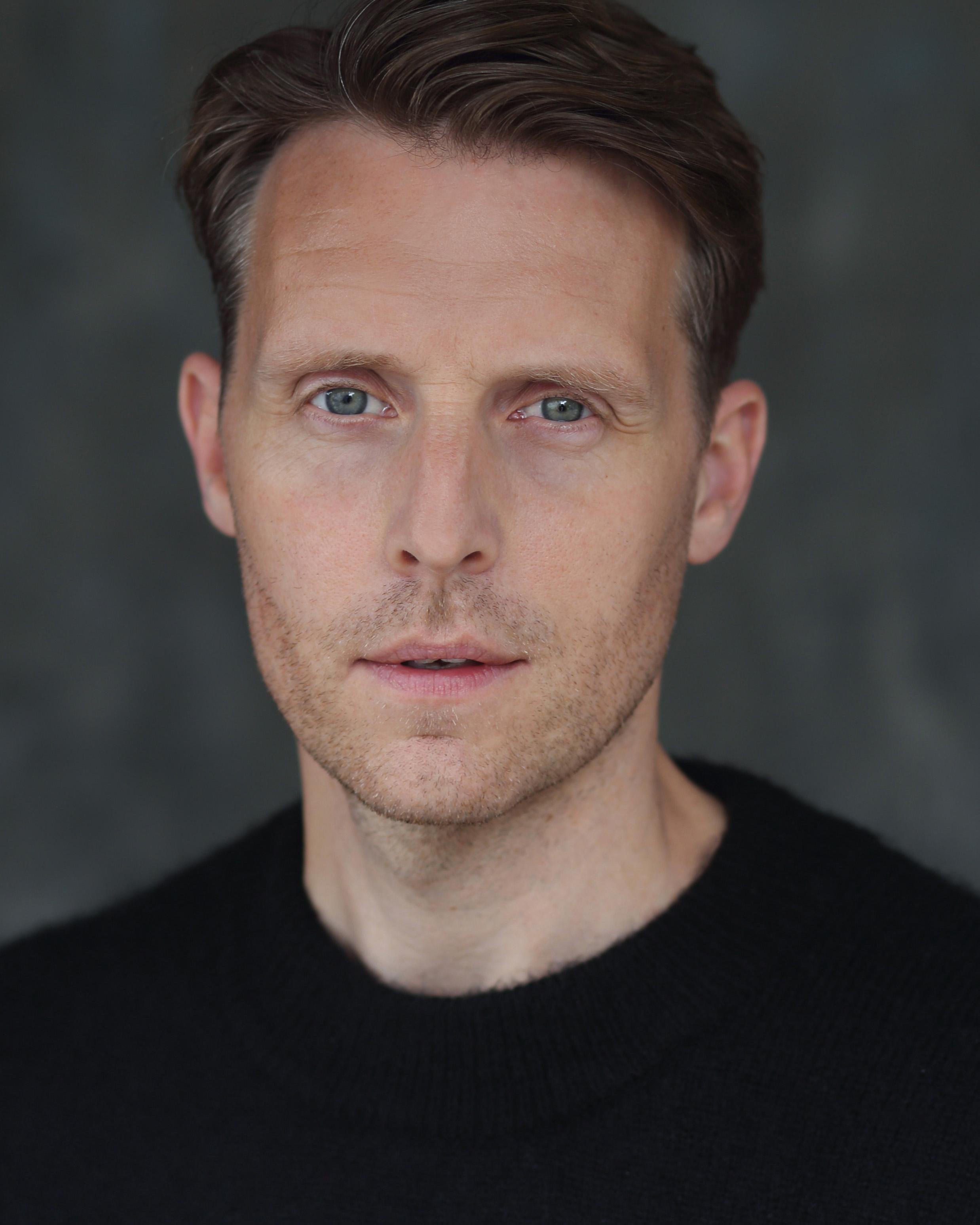 Christopher Harper image