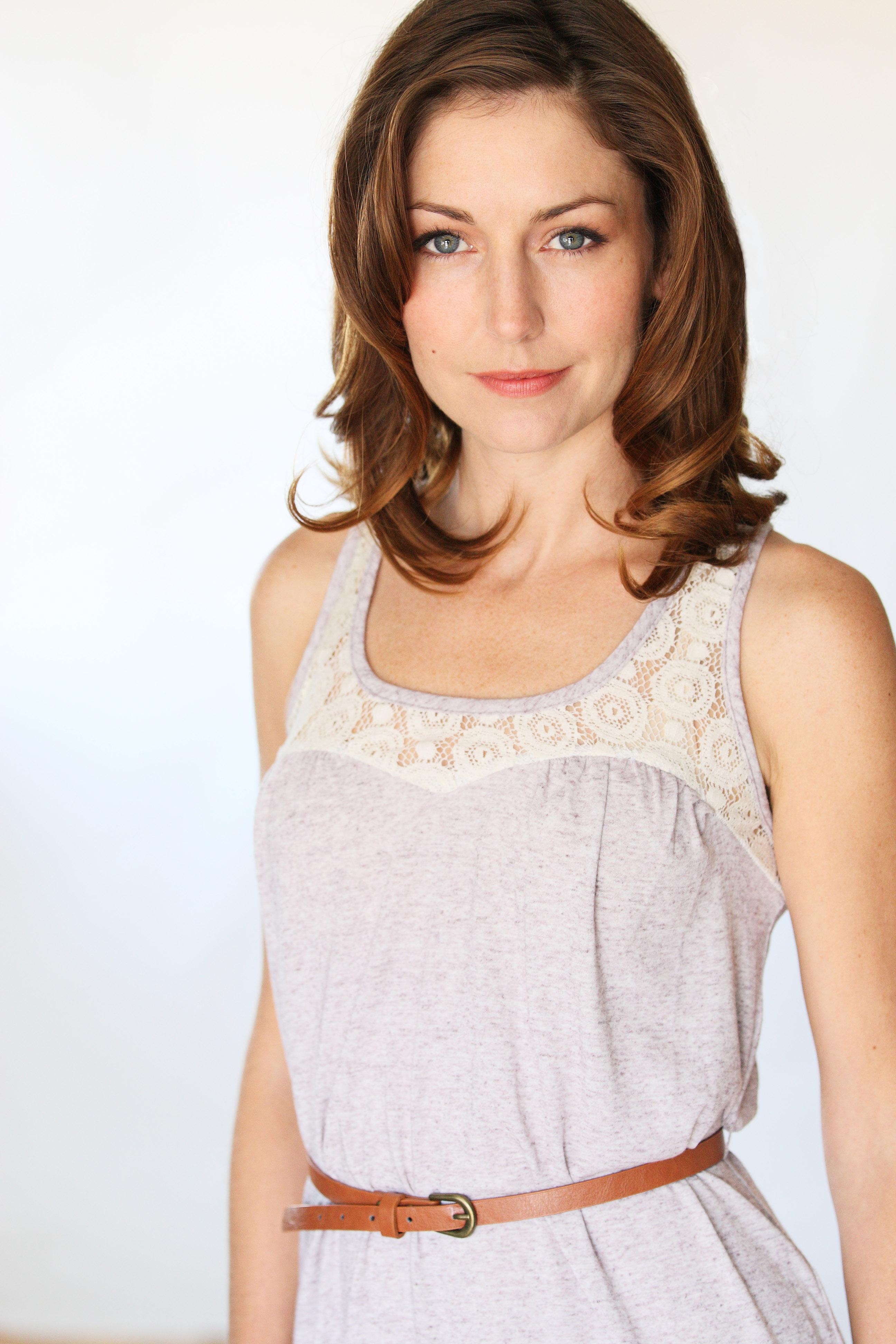 Nicole DuPort image
