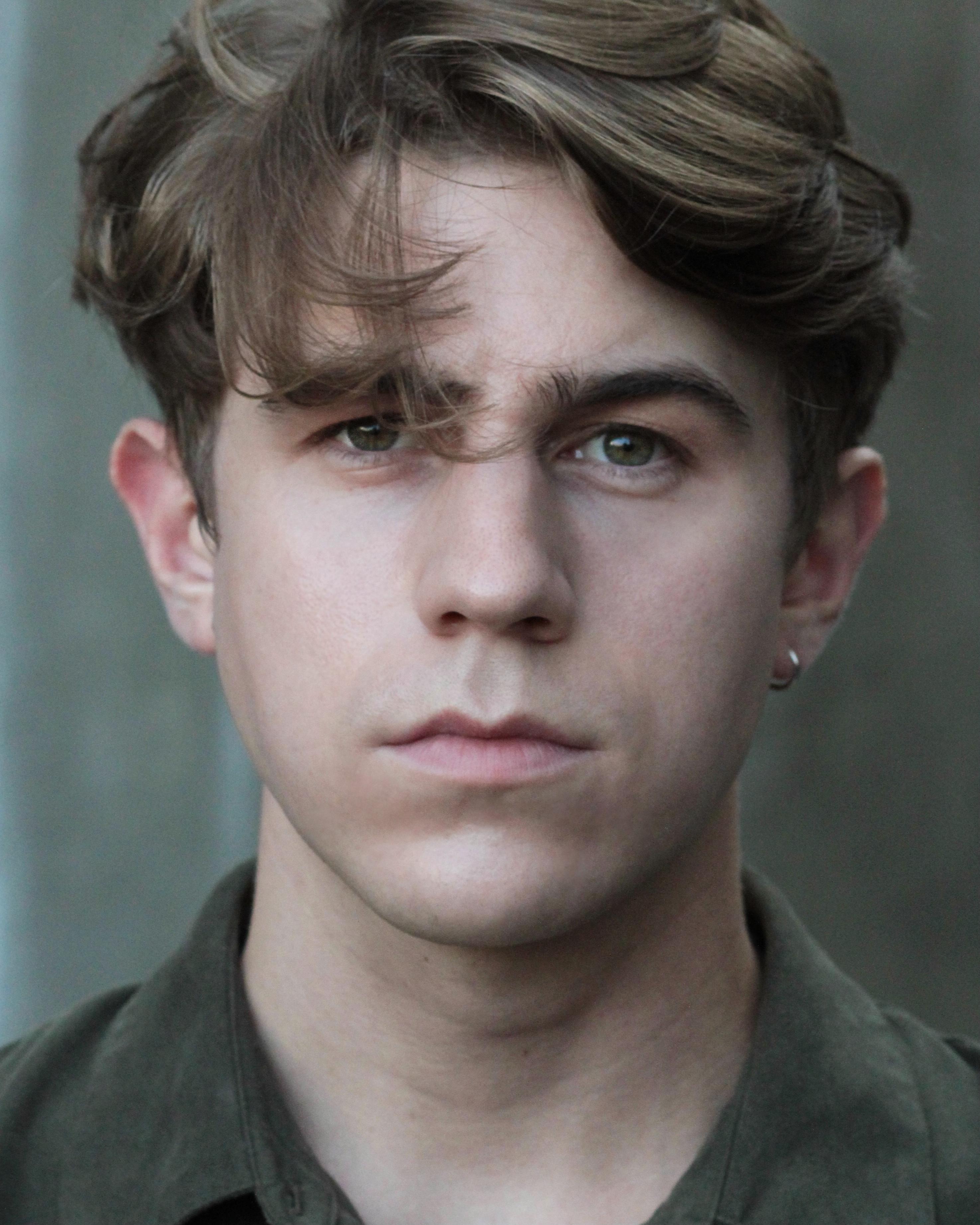 Levi Bernhardt image