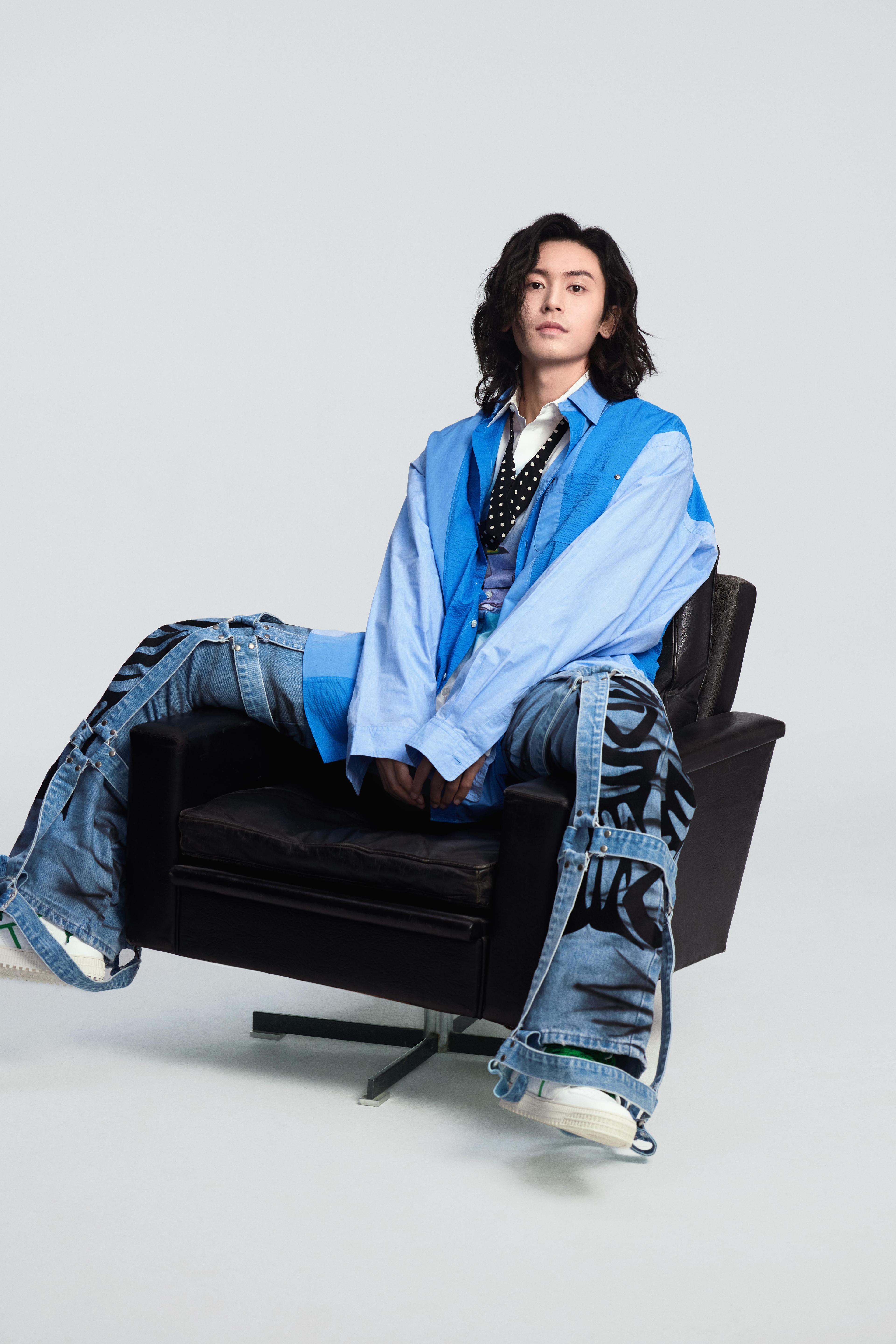 Zhang Zhehan image