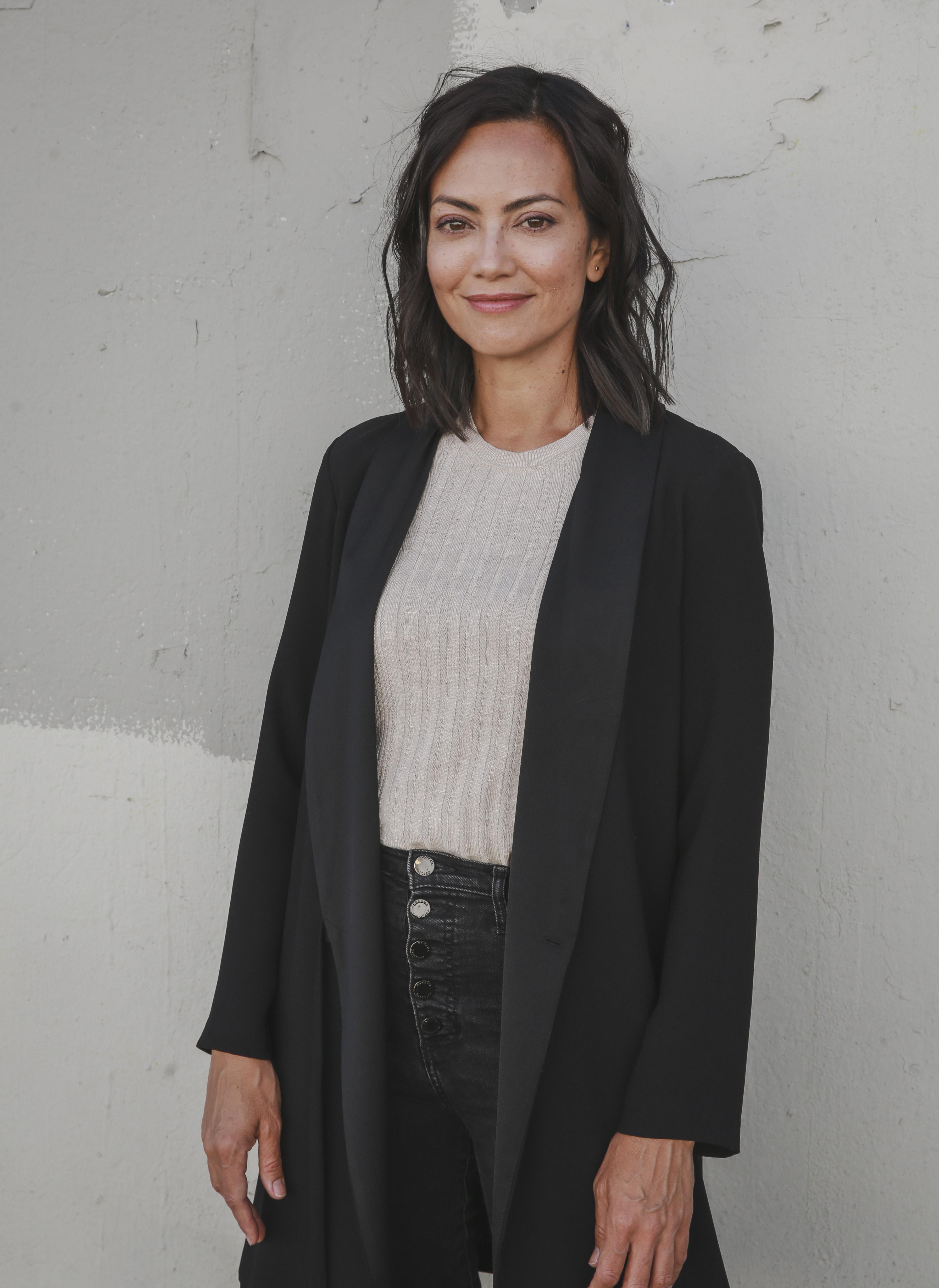 Melanie Lewis image