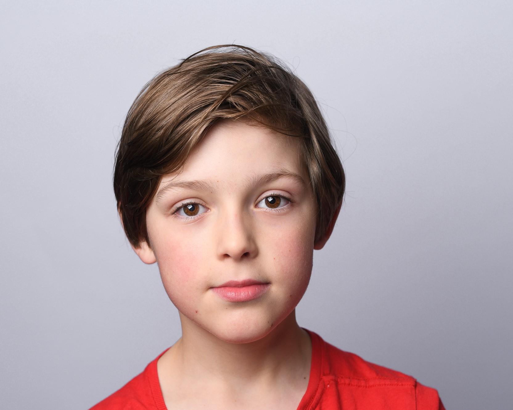 Oliver Savell image
