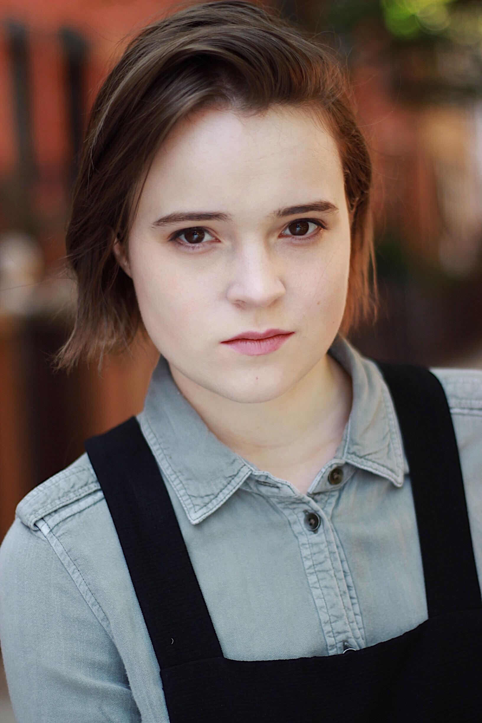 Nadia Alexander image