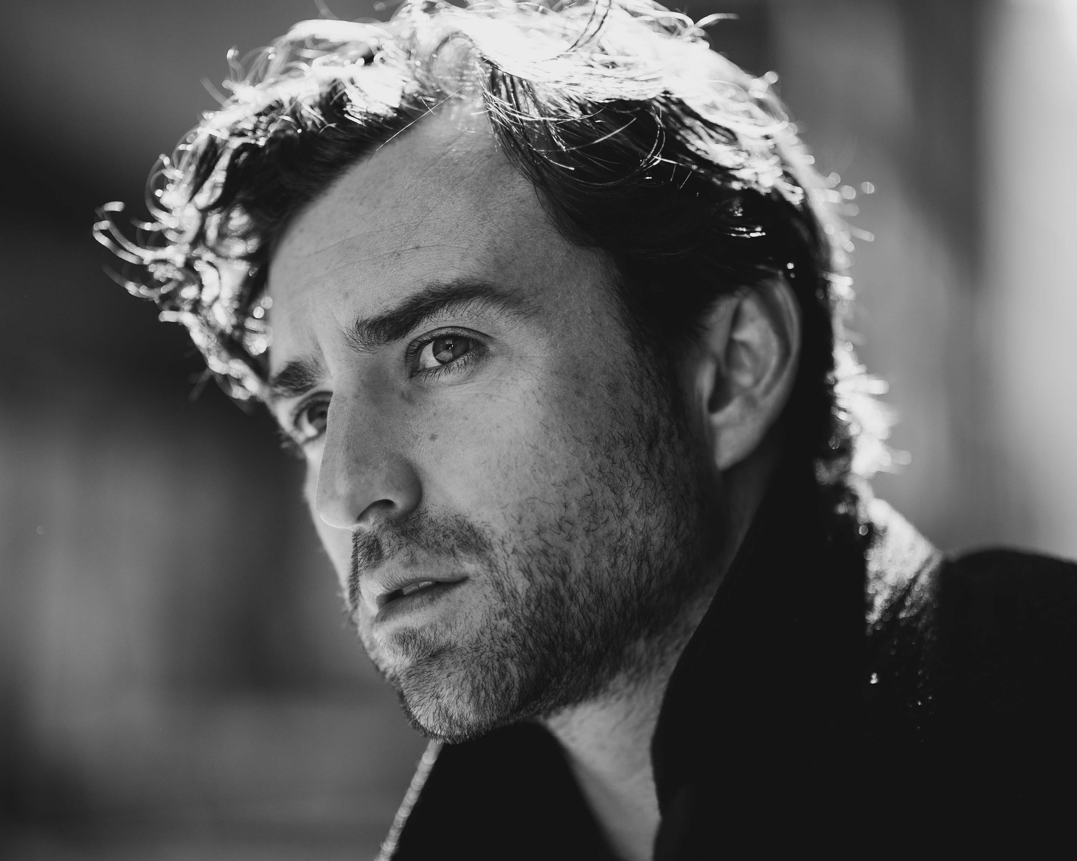 Johnny Carr image