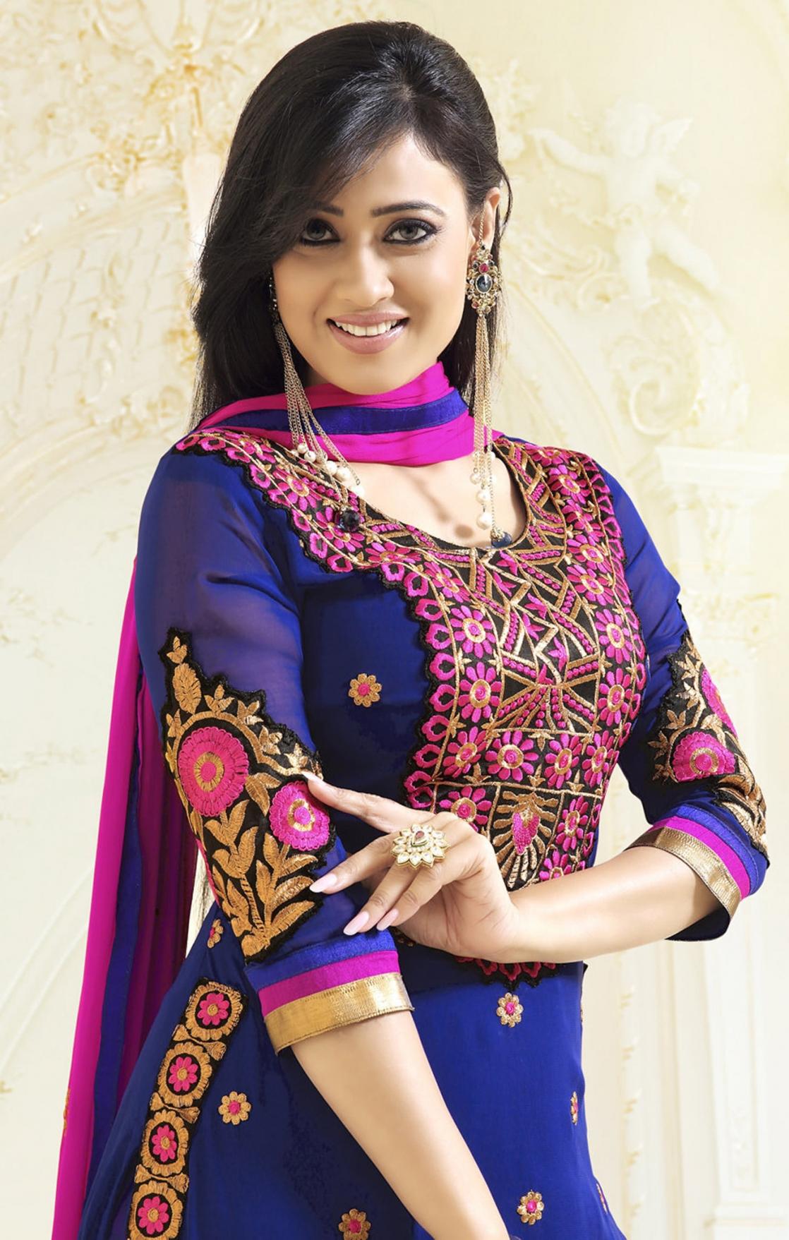 Shweta Tiwari image